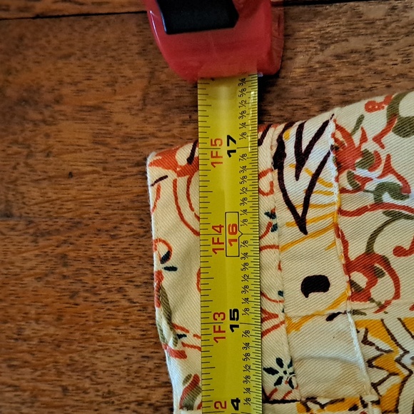 Skirt - Picture 4 of 4